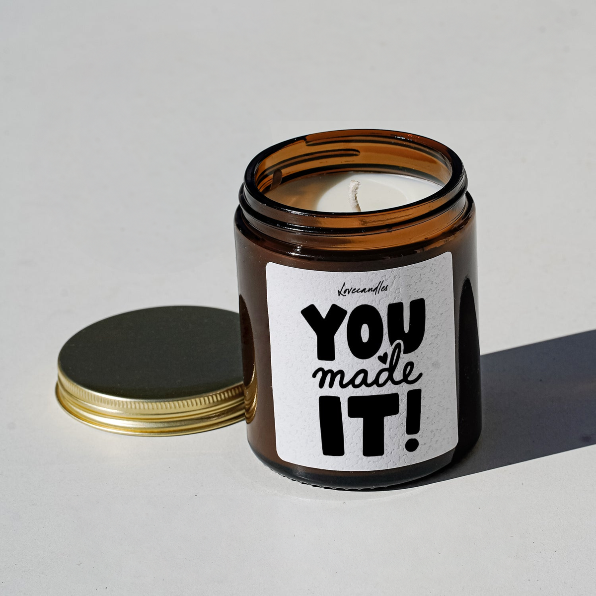 Geurkaars met Tekst “You Made It” – Vanille | Sojawas | Cadeau