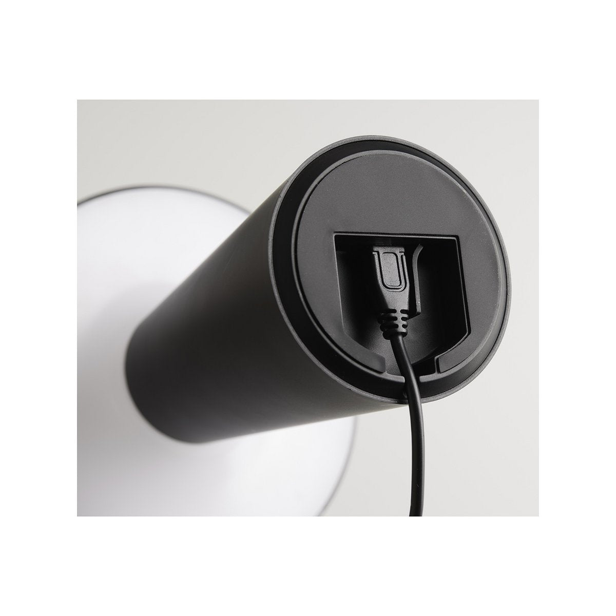 Move Me oplaadbaar draadloze LED tafellamp zwart