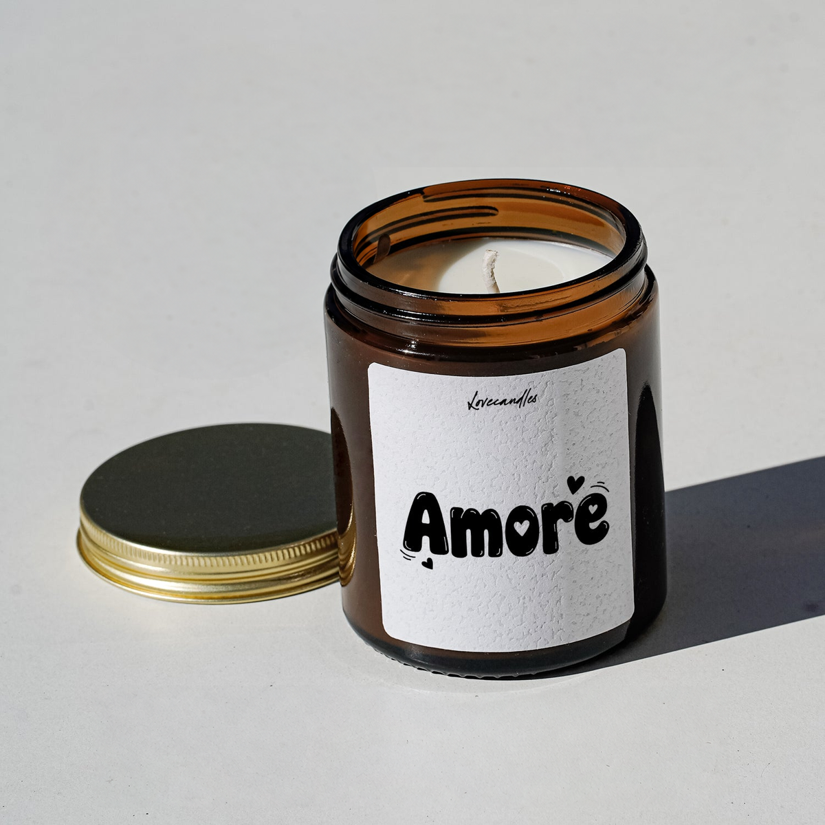 Geurkaars met Tekst “Amore” – Vanille | Sojawas | Cadeau